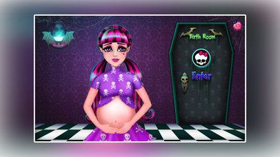 Draculaura Version:Draculaura Baby Birth Screenshot on iOS